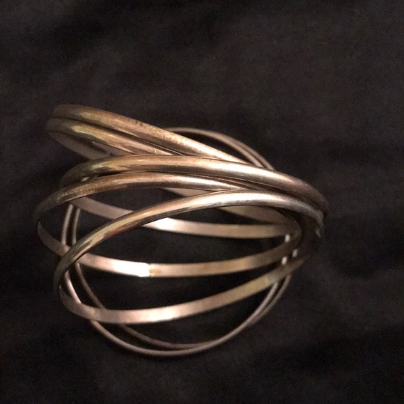 🔥Seven .925 sterling silver bracelets!  Bangles🔥 - Picture 3 of 7
